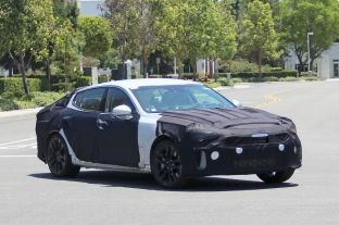 Kia GT i ri që synon të rivalizojë veturat sportive të BMW e Audi [foto]