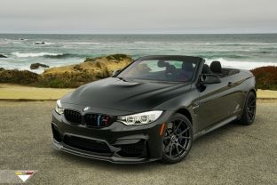 BMW M4 kabrio elegantë me ngjyrë të zezë [foto]