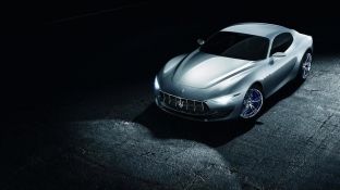  Më në fund konfirmohet Maserati Alfieri