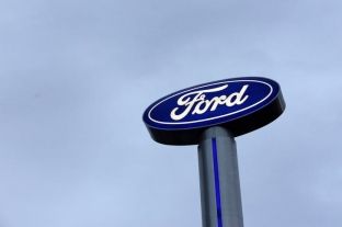Ford duke u hetuar për dy modele të veturave për shkak të sigurisë