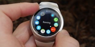 Samsungu tregon datën e lansimit të orës së re