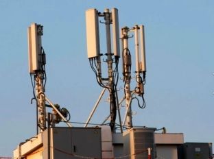 AP i Shqipërisë rekomandon masa mbrojtëse nga rrezatimi i antenave celulare
