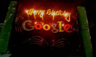 Google shënon ditëlindjen e 18-të