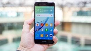 Huawei lanson version të ri të smartfonit Nova