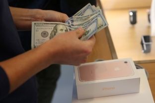 Bien shitjet vjetore të Apple