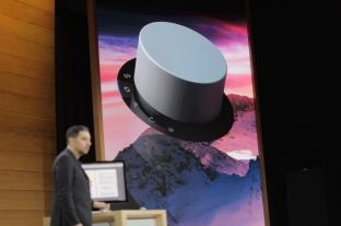  Microsofti prezanton pajisjen e çuditshme Surface Dial