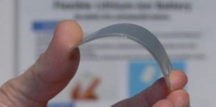 Panasonic demonstron baterinë fleksibile [foto]