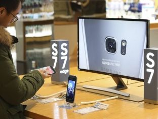 Samsung dyfishon të ardhurat, pavarësisht problemeve të Note7
