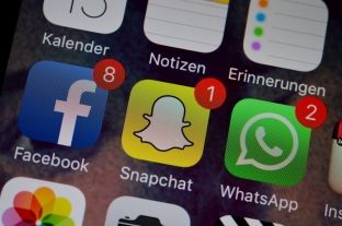  Edhe Facebooku bëhet me “storie”