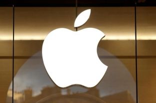 Apple mposht Samsungun, bëhet lider botëror i telefonave
