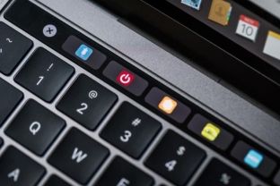  Apple Mac me shitje rekorde