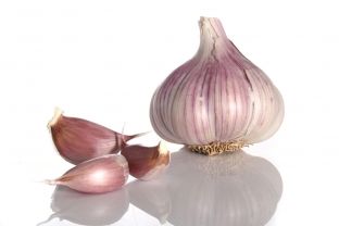 Si ta hiqni qafe aromën e hudhrës