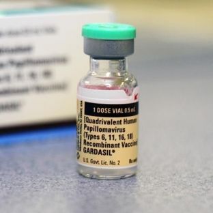 Hulumtuesit rekomandojnë vaksinën HPV për djemtë