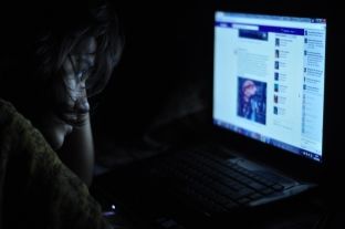 Si të shmanget depresioni në Facebook