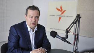 Daçiq: Nuk i ndryshojmë ligjet për shkak të Tribunalit të Hagës