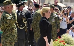 Kitaroviq uron përvjetorin e aksionit “Oluja”: Ishte kurora e përpjekjeve për liri