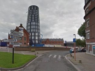 Vdes sulmuesi i policëve në Belgjik pasi u qëllua