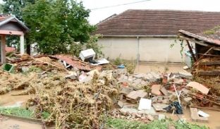 Rajoni solidarizohet me Maqedoninë