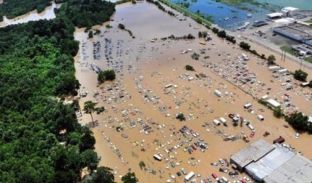 Përmbytjet në Luiziana, katastrofë natyrore në SHBA