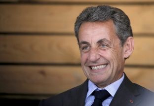 Sarkozy do të garojë sërish për president