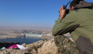 Forcat kurde siriane zhvendosen në lindje mbi Eufrat