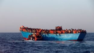 Italia shpëton rreth 6,500 migrantë në Mesdhe