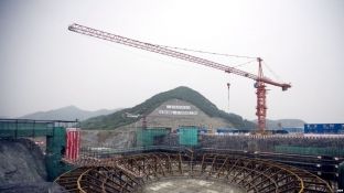 Irani dhe Rusia do nisin ndërtimin e dy centraleve bërthamore