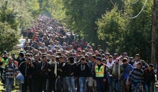 Austria do dërgojë Hungarinë në gjyq nëse refuzon të marrë refugjatët