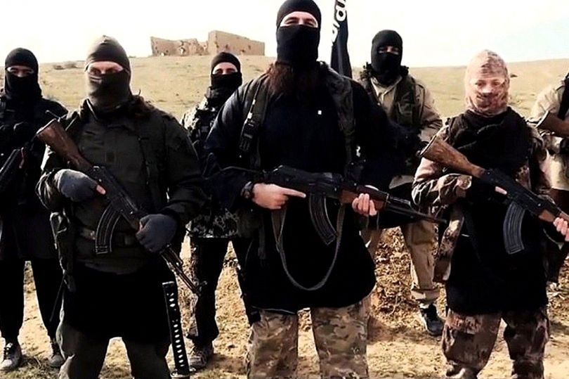 Militantët e ISIS-it përdhunojnë vajzat më të reja se 10 vjeç