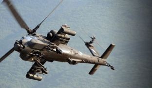 Rrëzohet në det një helikopter “Apache” i ushtrisë greke