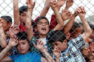 Dhjetë vende të varfra strehuan më shumë se gjysmën e refugjatëve në botë