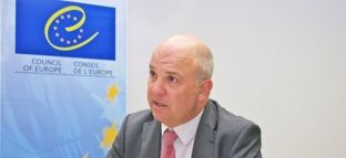 KiE i kërkon Turqisë t’i japë fund sa më shpejt gjendjes së jashtëzakonshme