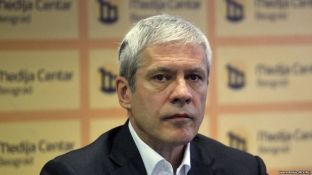 Tadiq po i sheh si katastrofale marrëdhëniet Serbi - Mali i Zi