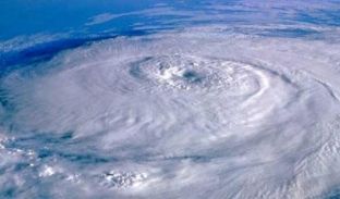 Tajfun i fuqishëm pritet të godasë Filipinet