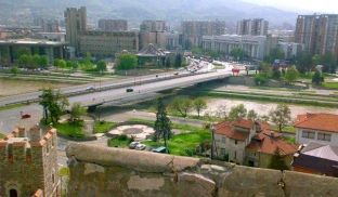 Rikthehet retorika nxitëse mes Shkupit dhe Athinës