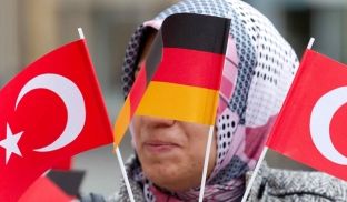 35 diplomatë turq dhe familjet e tyre kërkojnë azil në Gjermani