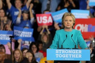 FBI shfajësoi sërish Clintonin, Trump sulmon FBI-në