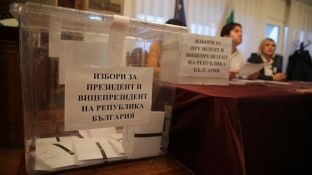 Rundi i parë i zgjedhjeve presidenciale në Bullgari nuk përcaktoi fituesin