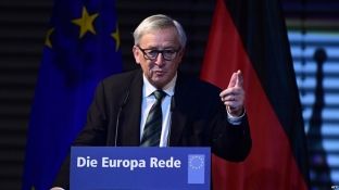 Juncker: Presim qartësime për çështje të ndryshme nga Trump