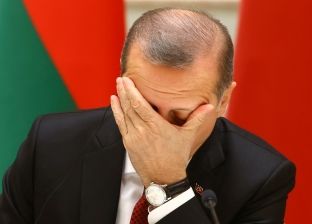 Imponimi i Erdoganit për zgjerim të pushtetit presidencial rrit tensionet në Turqi