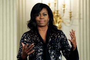 Jep dorëheqje kryebashkiaku që ofendoi Michelle Obaman