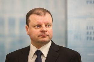 Saulius Skvernelis konfirmohet kryeministër i Lituanisë