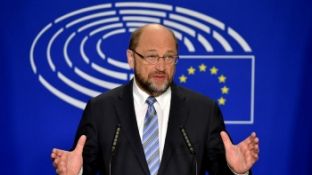 Schulz lë Parlamentin Evropian dhe futet në politikën gjermane