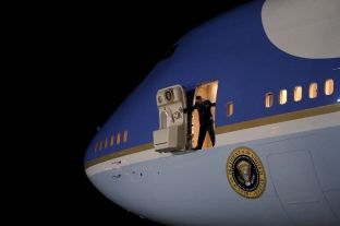 Trumpi anulon prodhimin e Air Force One shkaku i çmimit