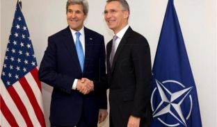 Kerry: Ndryshimet në kreun e SHBA-ve nuk e vënë në dyshim përkushtimin ndaj NATO-s