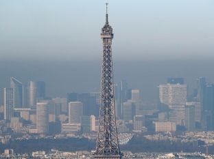 Parisi me transport pa pagesë për të shmangur ndotjen e ajrit