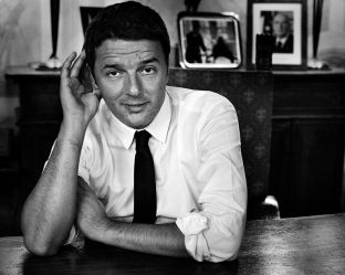 Renzi sonte dorëzoi zyrtarisht dorëheqjen