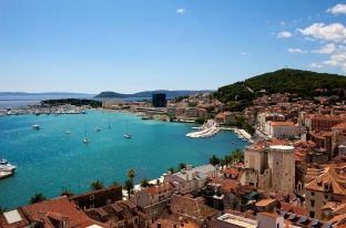  Spliti goditet nga një tërmet