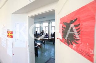  Deri në orën 17:00 në Maqedoni votuan 60 për qind