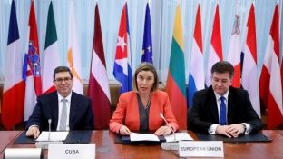 Mogherini i bën thirrje qeverisë siriane që të mbrojë civilët